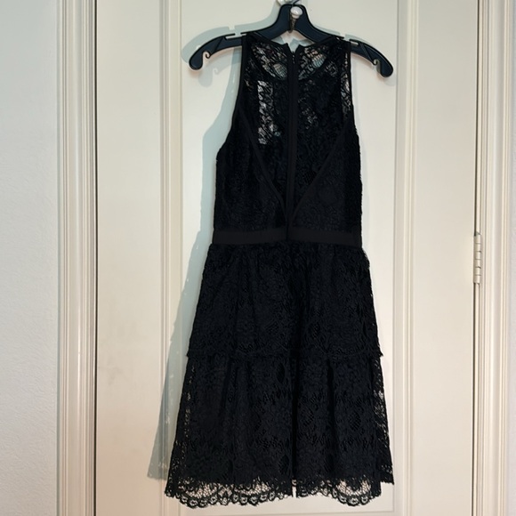 NWT Devlin lace dress - Picture 2 of 9